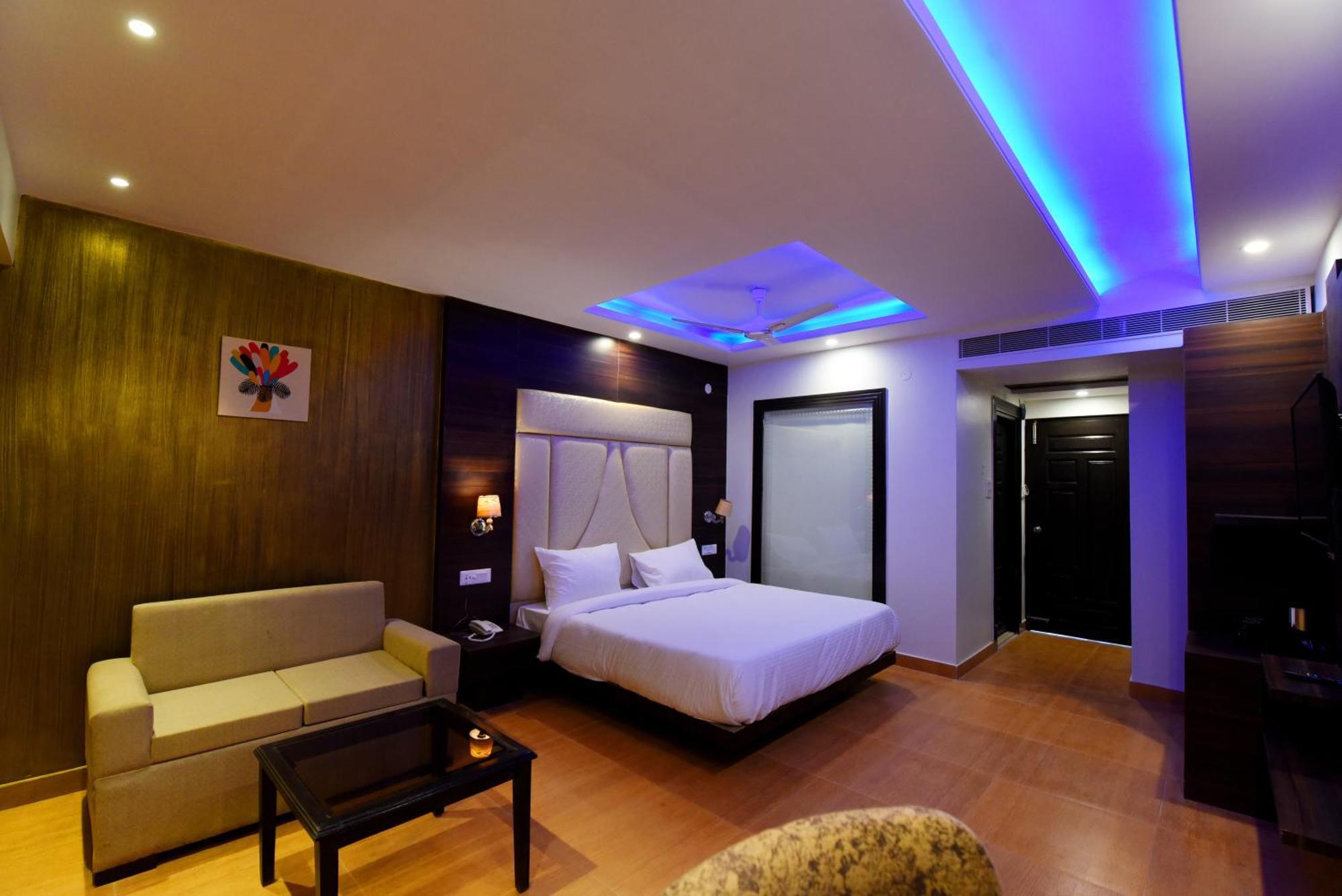 Royal Green Valley Mashobra By Naina Staycation - Mountain And Valley View Rooms 심라 외부 사진